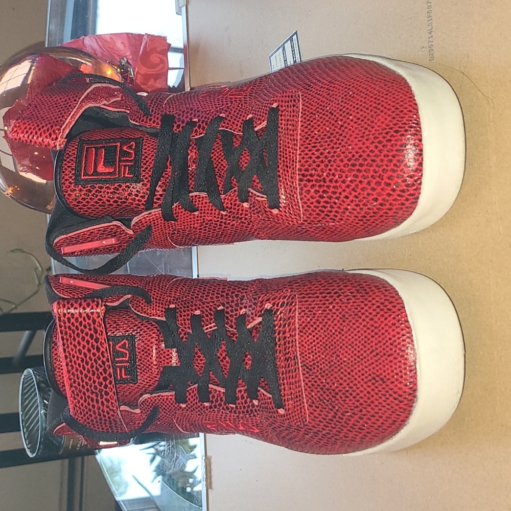 Mens Fila High Tops